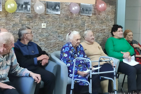 День людей похилого віку 